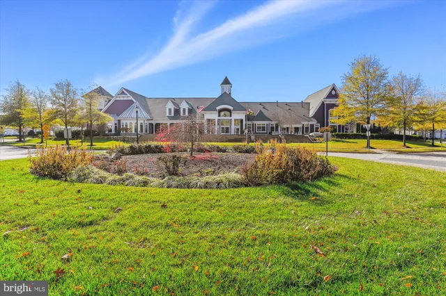 a view of lake with houses