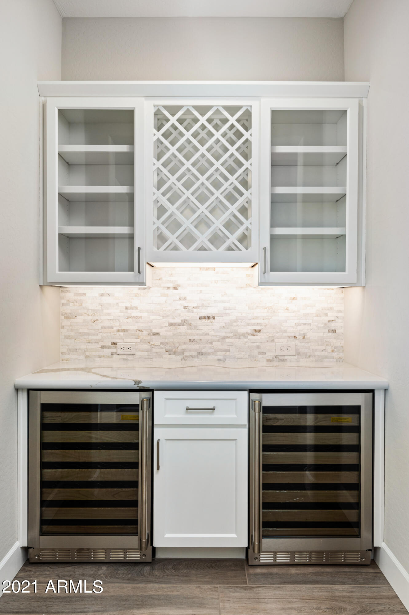 17841 East StockingTrail Rio Verde, AZ 85263 - Photo 12 of 59 Wine Bar Upgrade
