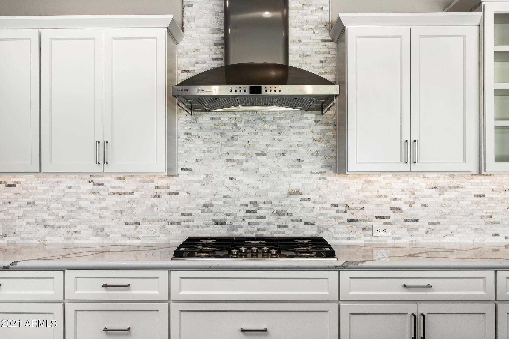 17841 East StockingTrail Rio Verde, AZ 85263 - Photo 10 of 59 Beautiful Kitchen Backsplash
