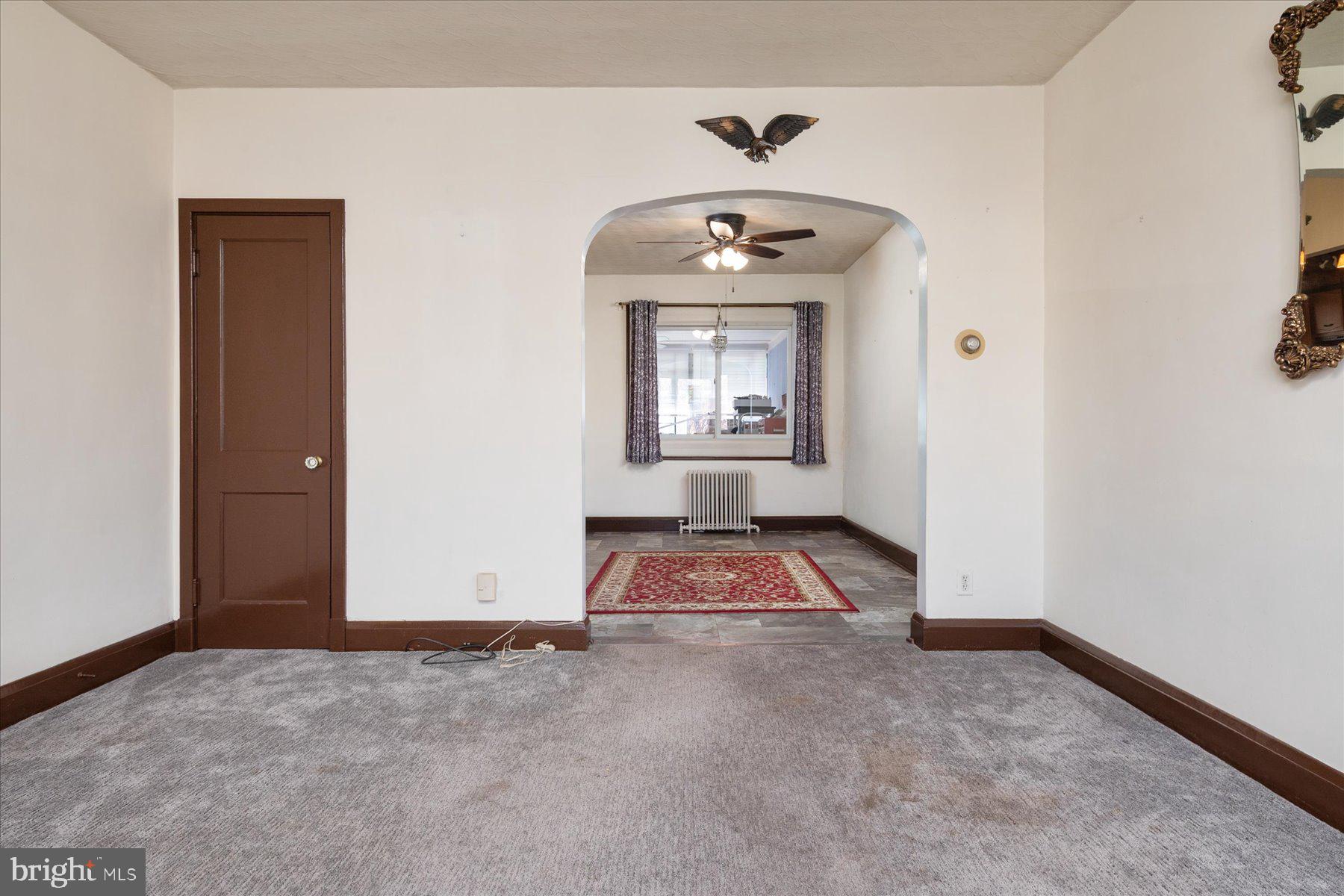 179 West Meadow Road Baltimore, MD 21225 - Photo 11 of 34 a view of an empty room with a window