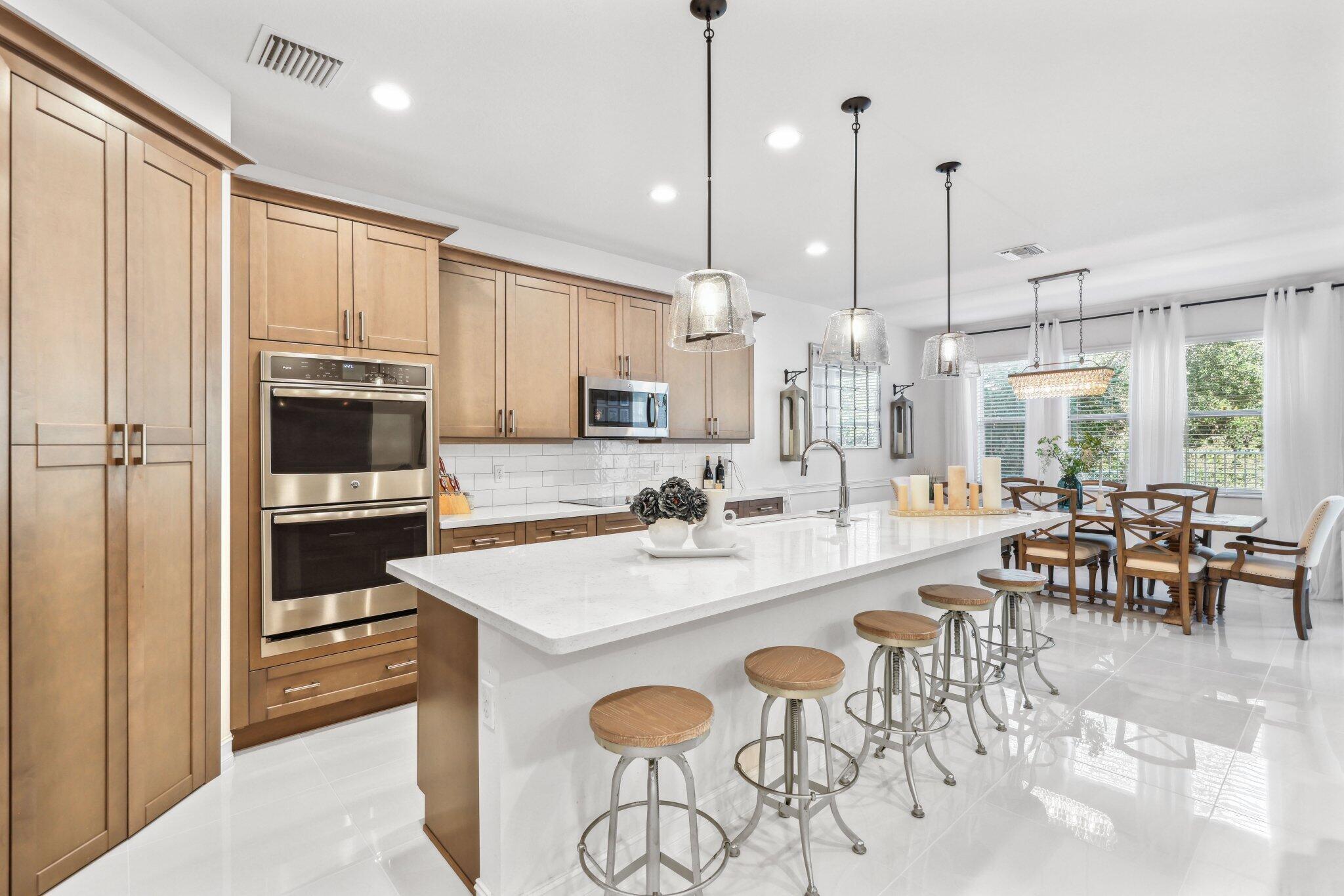 100 Northwest 69th Circle, Unit 24 Boca Raton, FL 33487 - Photo 7 of 61 Kitchen