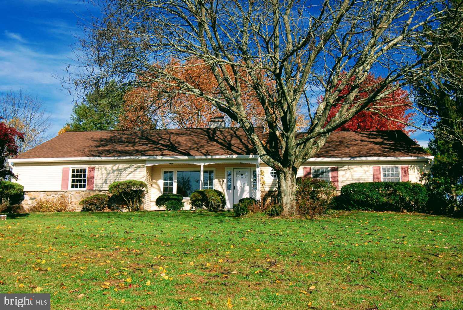 174 Firethorn Road Newtown, PA 18940 - Photo 1 of 25