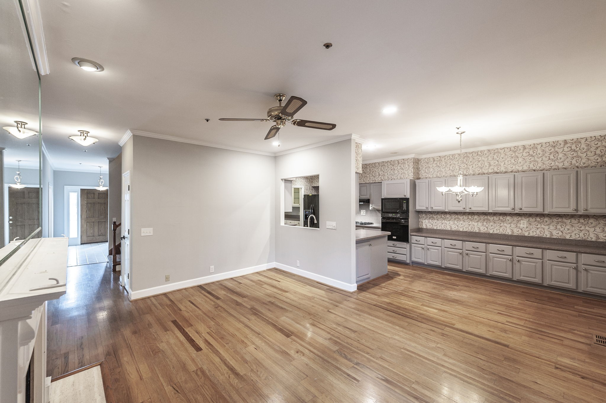 3 Wyndermere Road Hendersonville, TN 37075 - Photo 22 of 42 a view of kitchen with sink and wooden floor