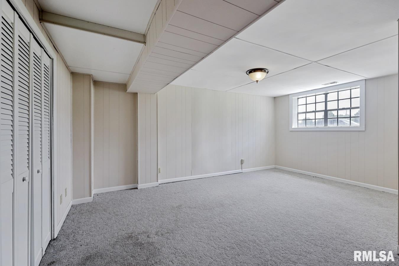 37 Groton Drive Springfield, IL 62702 - Photo 19 of 24 Gallery Image 19