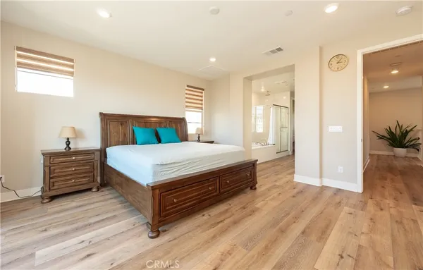 $5,600 | 114 Character, Irvine, CA 92618