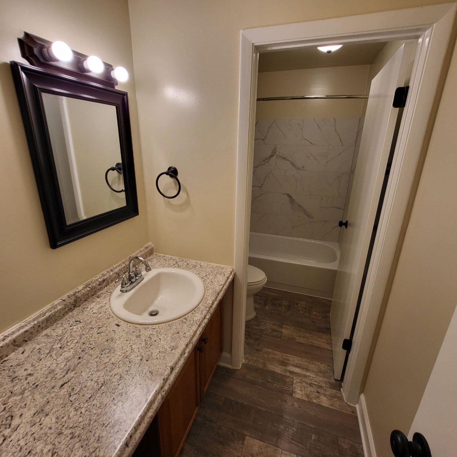 8 Perryfalls Place Nottingham, MD 21236 - Photo 12 of 23 Full bathroom
