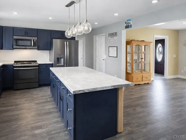 $424,900 | 18799 County Route 162, Watertown, NY 13601