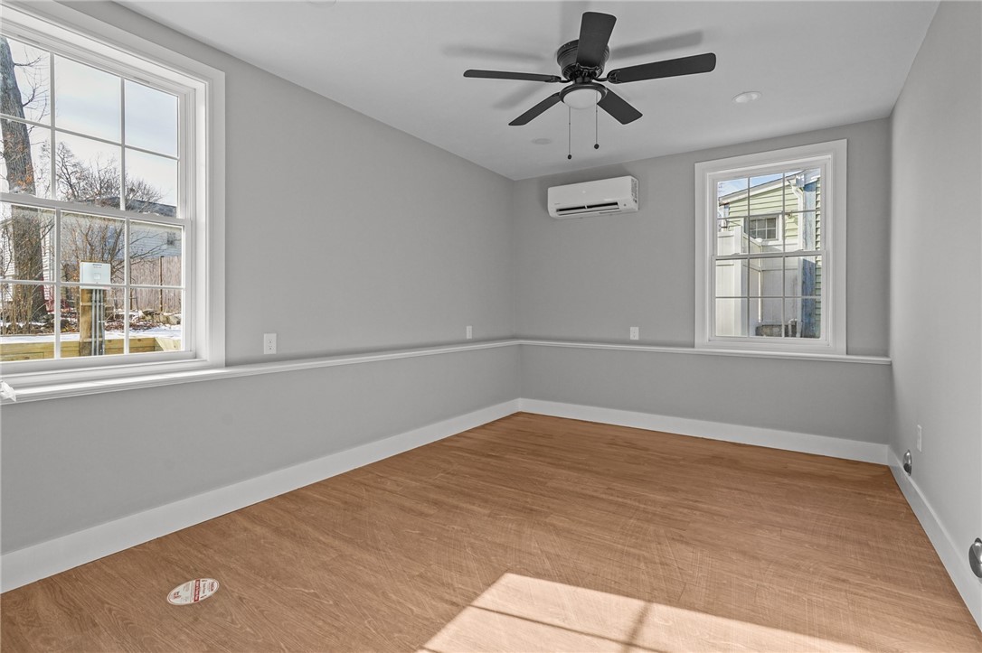 85 Colonial Avenue Cumberland, RI 02864 - Photo 20 of 22