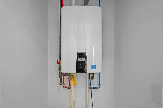 $599,000 | 85 Colonial Avenue, Cumberland, RI 02864