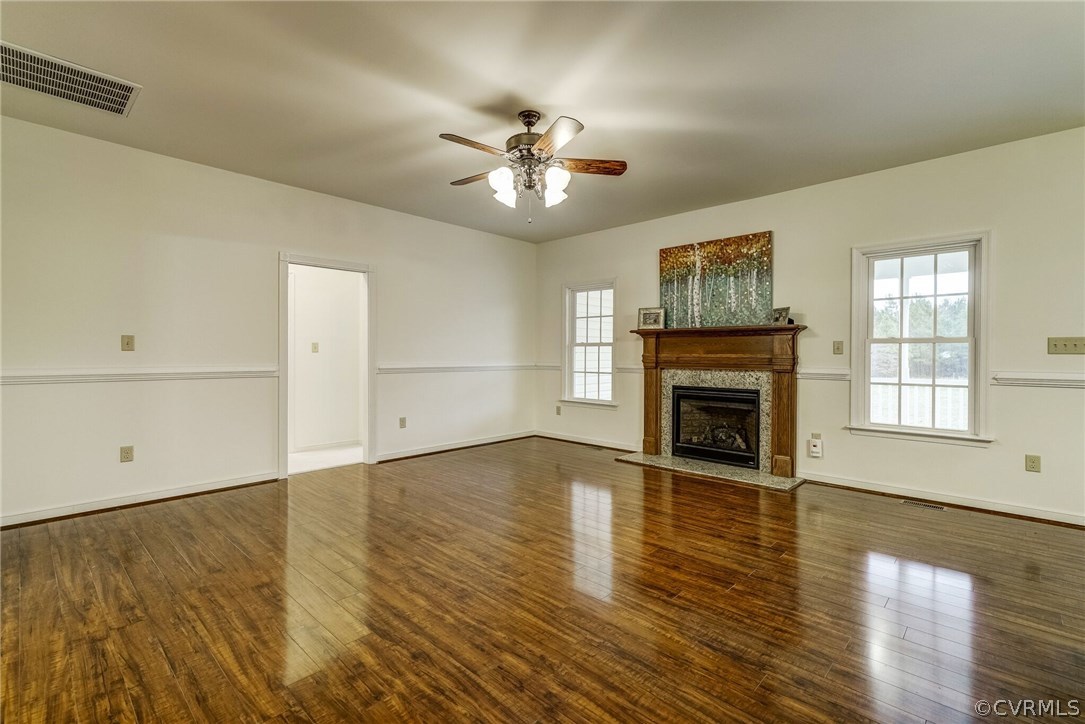 14545 Halifax Road Carson, VA 23830 - Photo 8 of 28