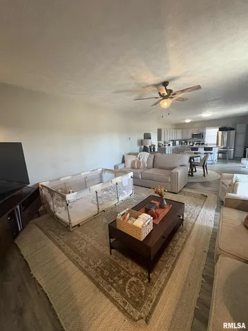 $239,000 | 23115 Highway 14, Macedonia, IL 62860