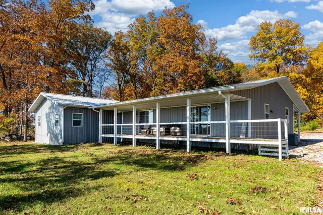 $239,000 | 23115 Highway 14, Macedonia, IL 62860