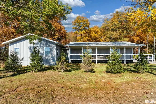 $239,000 | 23115 Highway 14, Macedonia, IL 62860