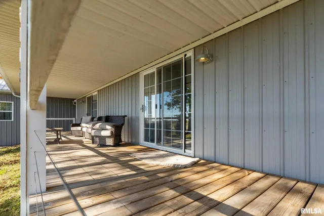 $239,000 | 23115 Highway 14, Macedonia, IL 62860