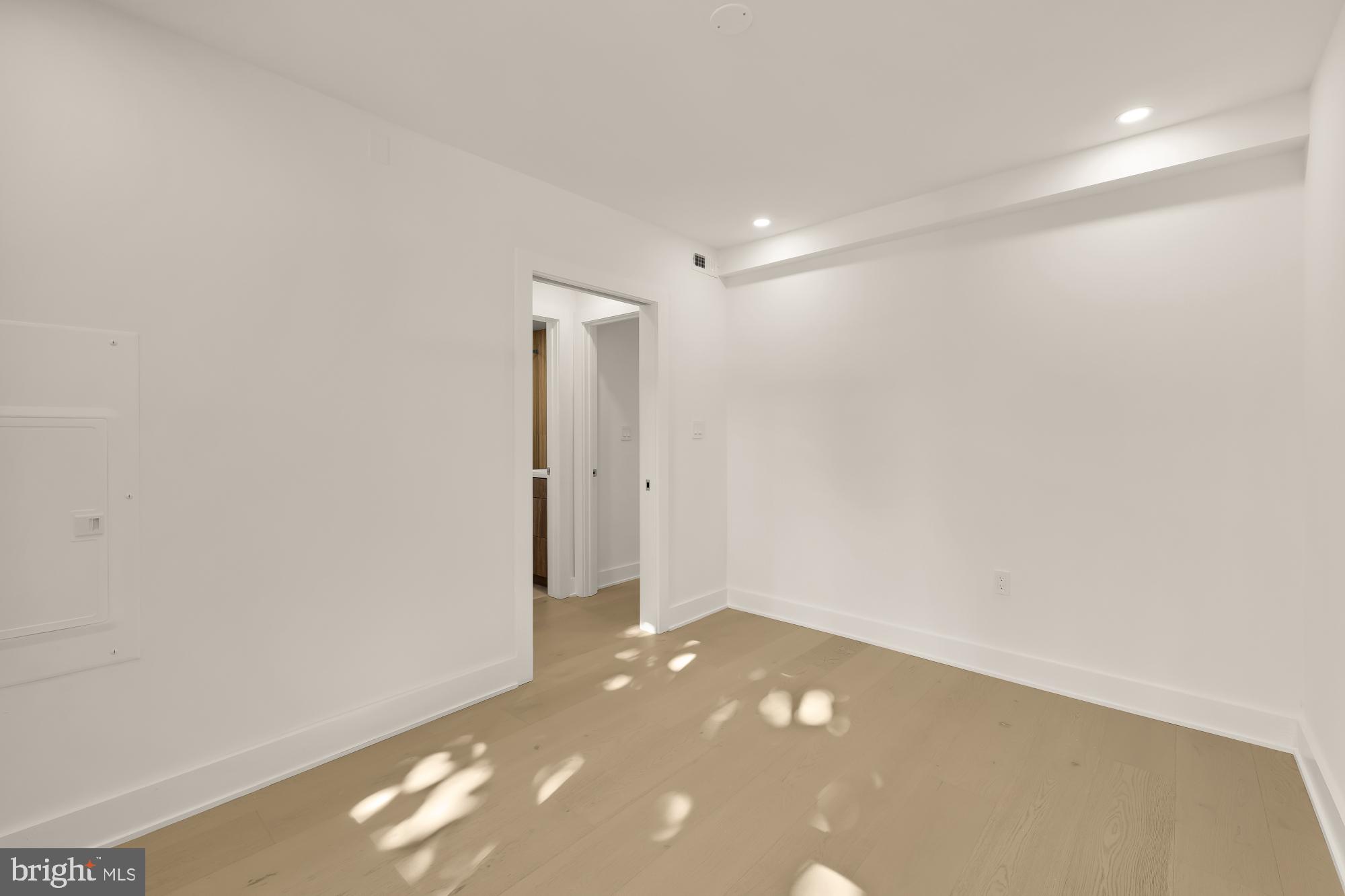 2116 Kalorama Road Northwest, Unit 104 Washington, DC 20008 - Photo 22 of 33 a view of an empty room