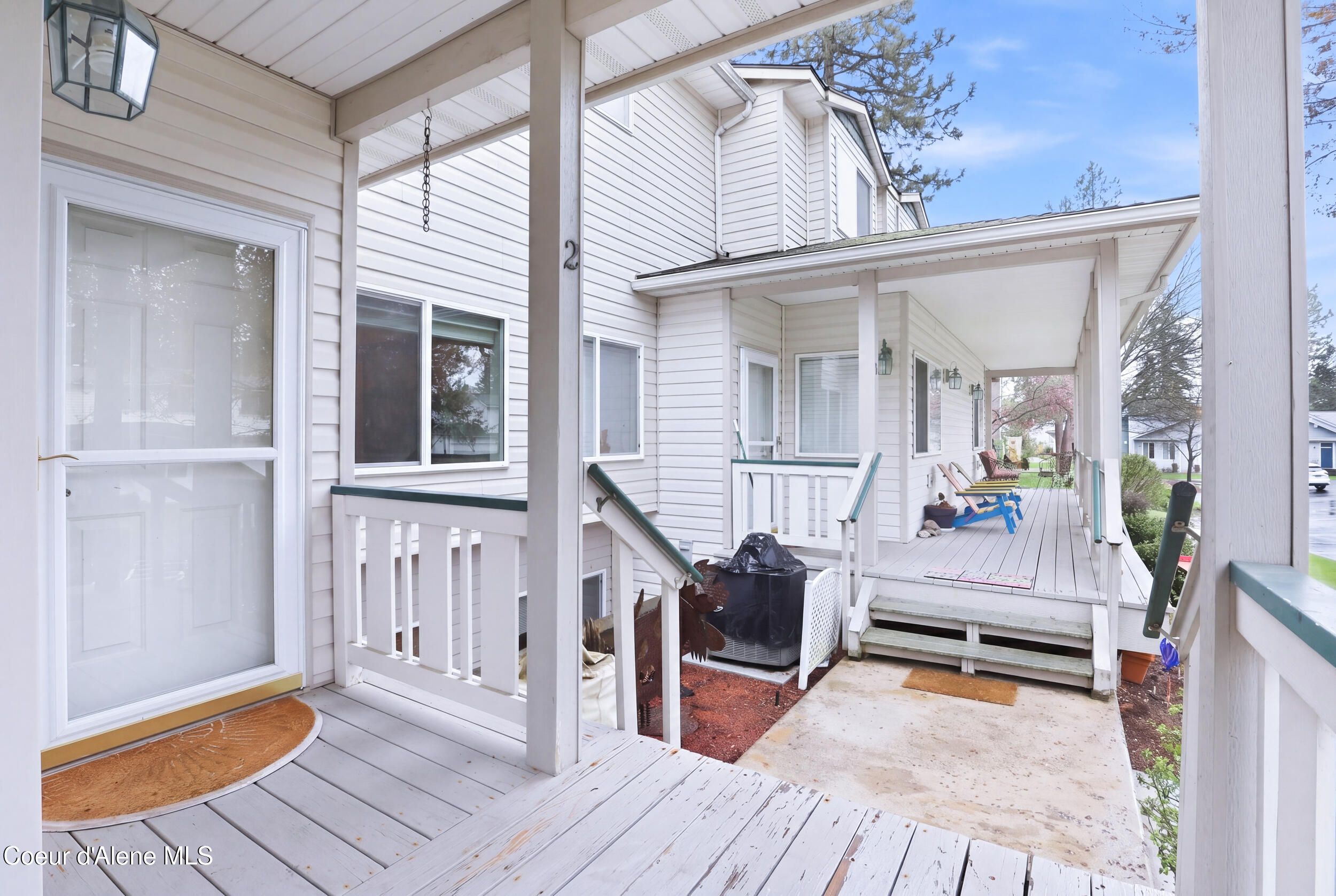 3654 Scotchpine Lane, Unit 2 Coeur D'Alene, ID 83815 - Photo 48 of 62 Front Porch