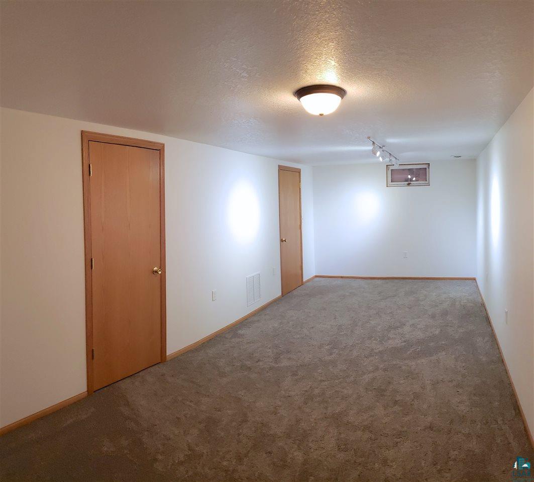 5333 Fish Lake Road Duluth, MN 55803 - Photo 17 of 21