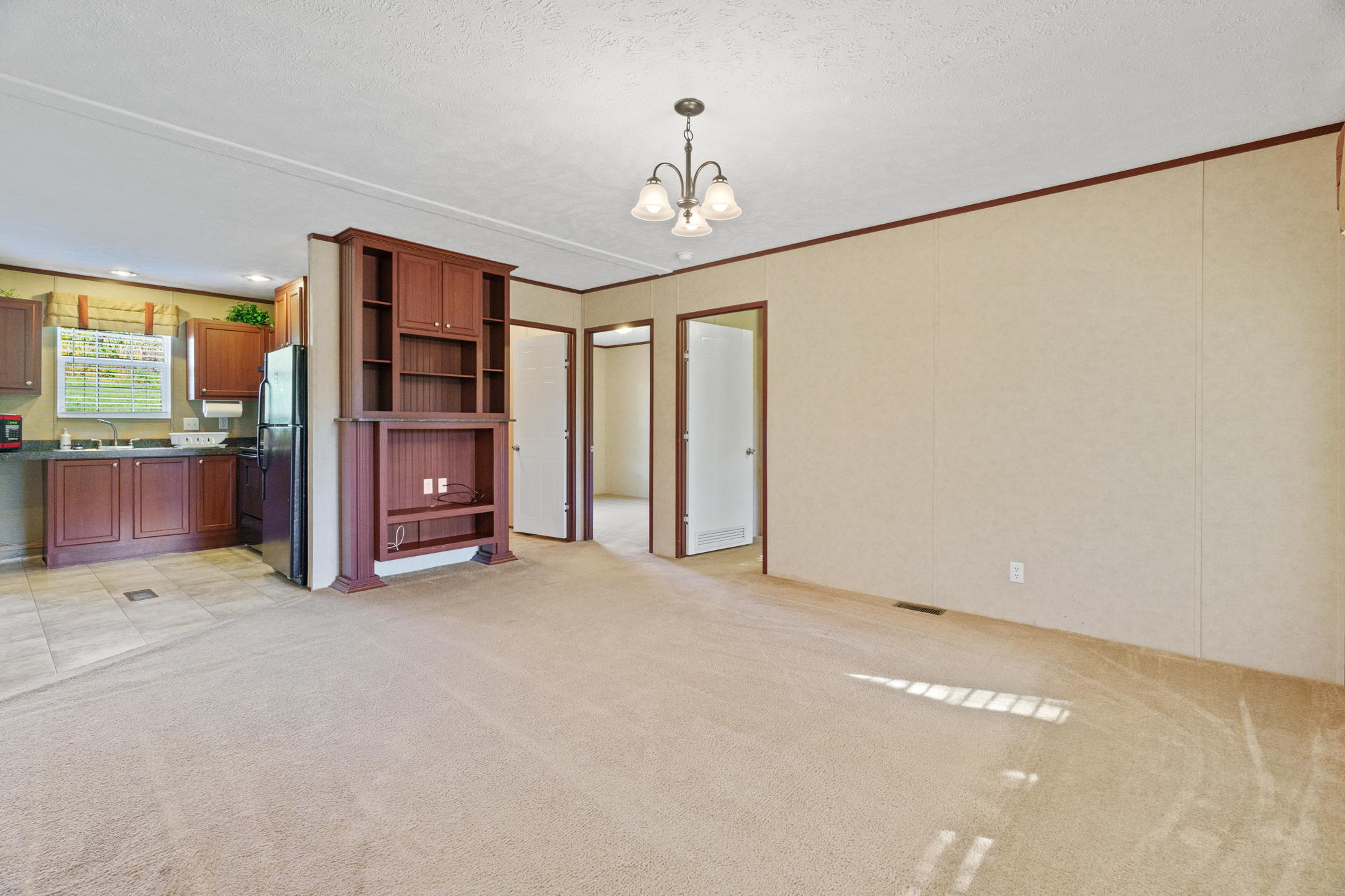 21160 Campground Road Bristol, VA 24202 - Photo 6 of 19 3-web-or-mls-DSC07122