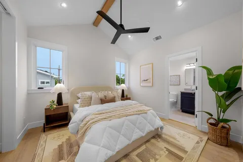 $3,750,000 | 309 J Avenue, Coronado, CA 92118