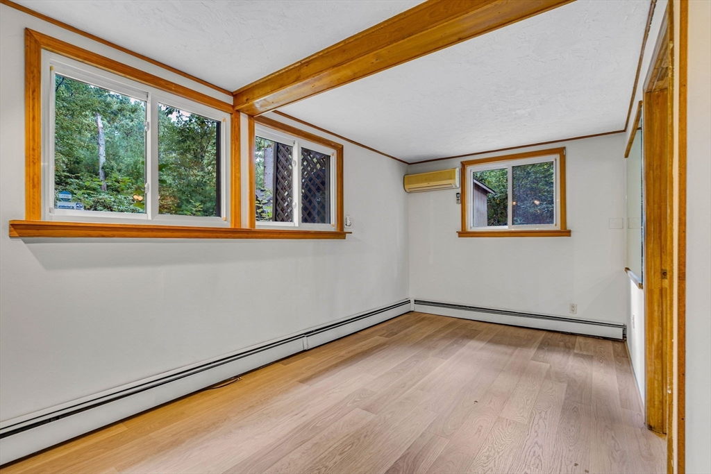 19 Algonquin Road Canton, MA 02021 - Photo 13 of 40