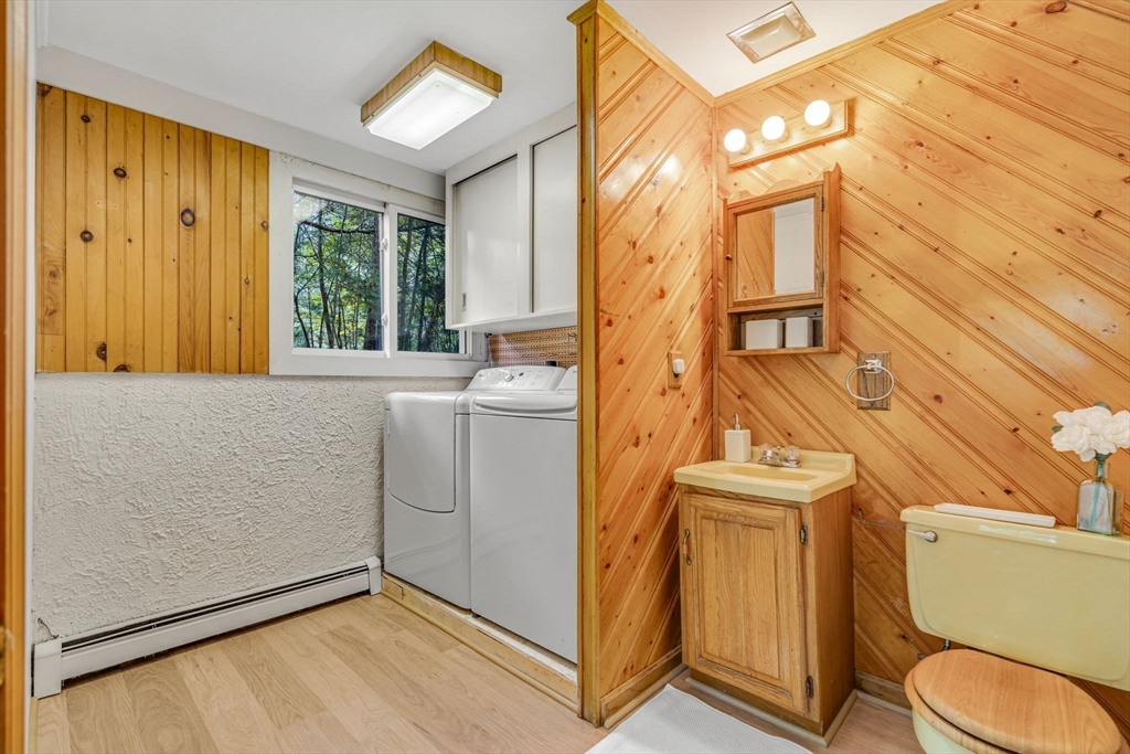 19 Algonquin Road Canton, MA 02021 - Photo 14 of 40