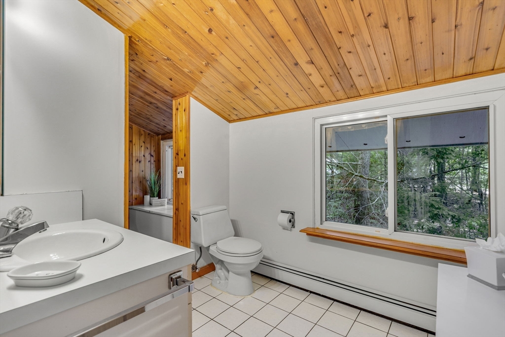 19 Algonquin Road Canton, MA 02021 - Photo 24 of 40