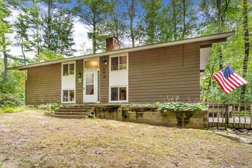 19 Algonquin Road Canton, MA 02021 - Photo 28 of 40