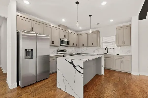 $629,900 | 1636 County Road 4761, Sulphur Springs, TX 75482