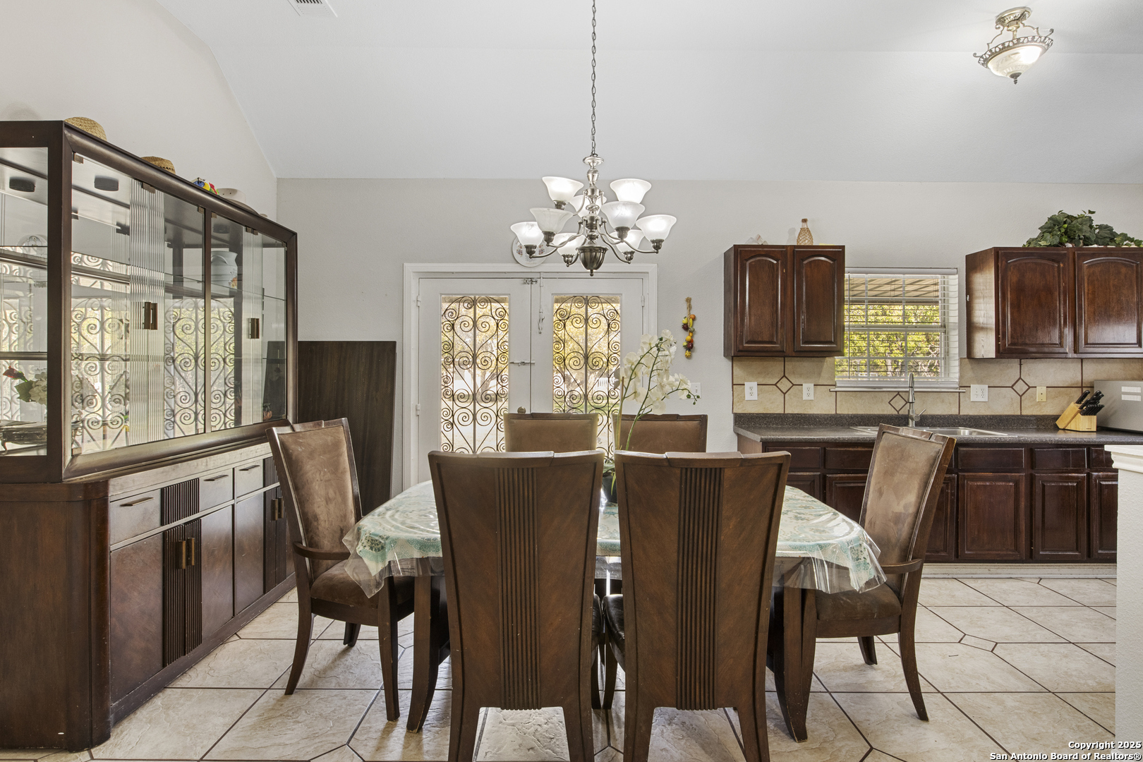 15515 South Skaggs Road Atascosa, TX 78002 - Photo 9 of 24