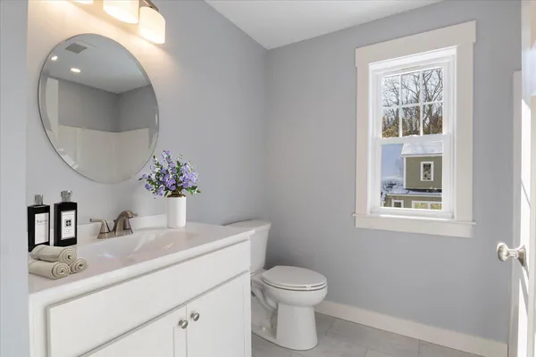 $539,000 | 1 Cortland Place, Unit 7, Standish, ME 04084