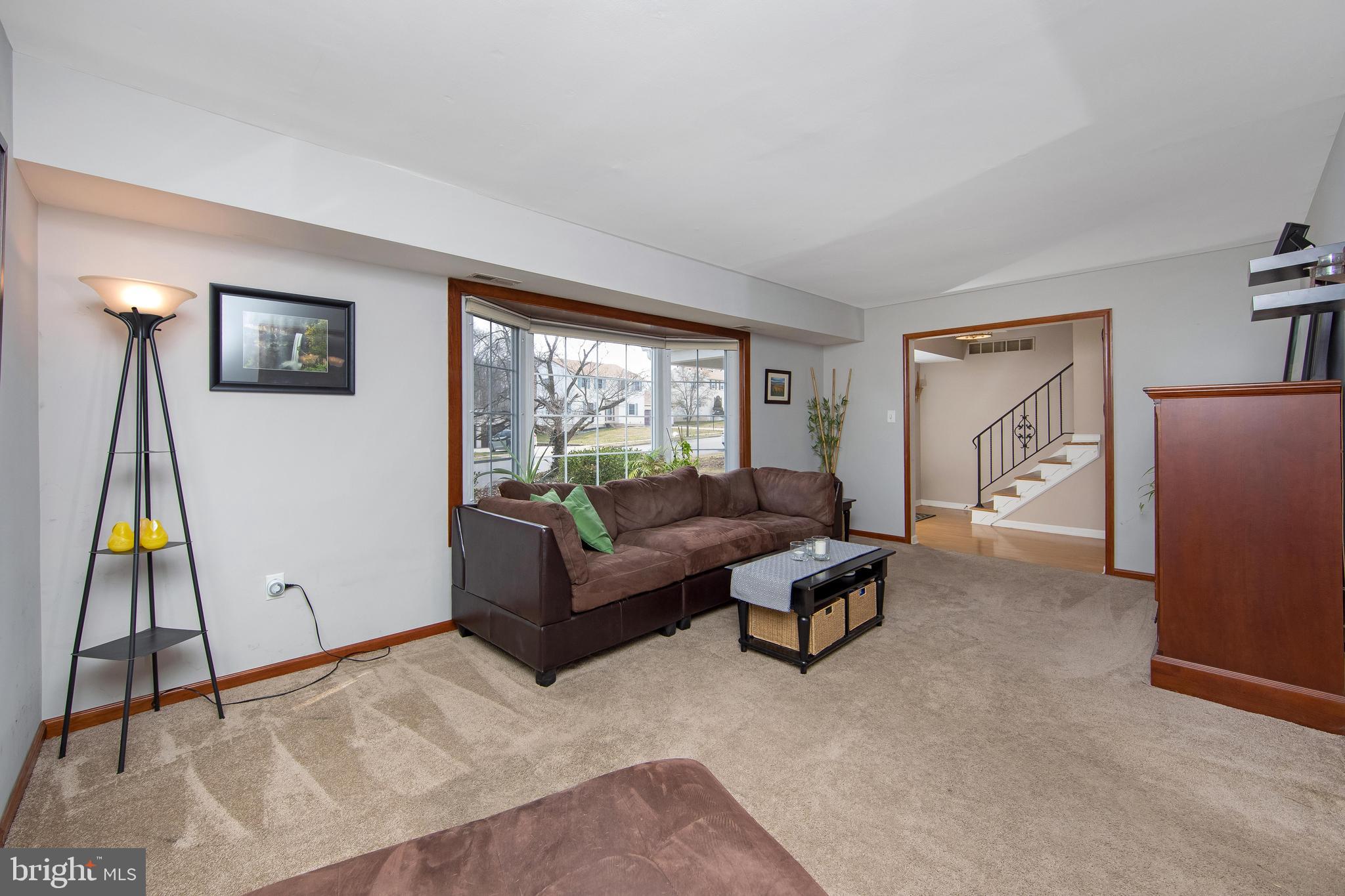 8 Mariner Drive Sewell, NJ 08080 - Photo 4 of 55