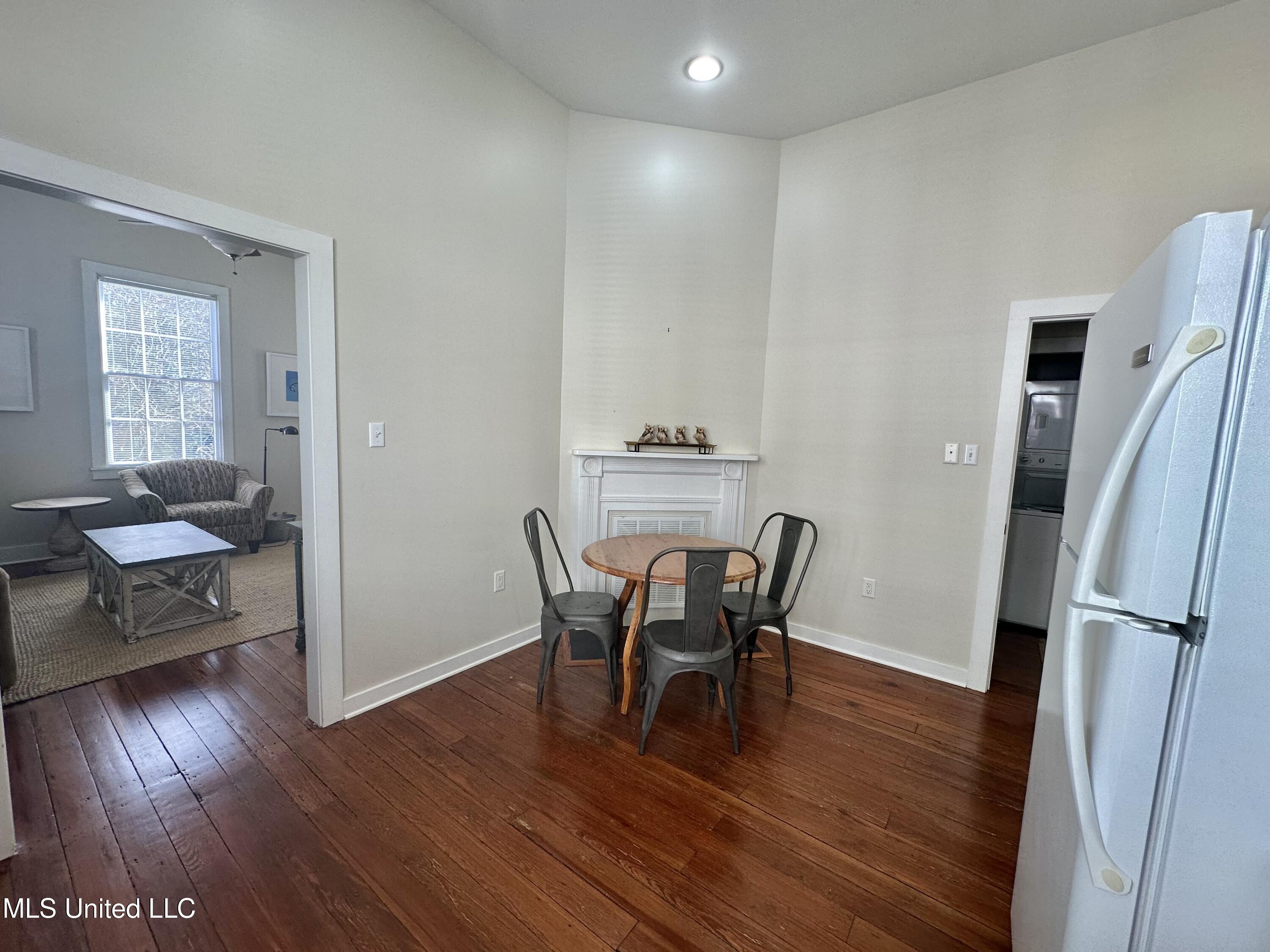 308 North Rankin Street Natchez, MS 39120 - Photo 7 of 32 IMG_3696