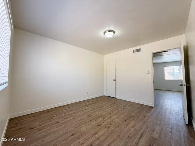 $995 | 5918 West Alice Avenue, Unit 4, Glendale, AZ 85302