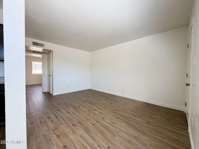 $995 | 5918 West Alice Avenue, Unit 4, Glendale, AZ 85302