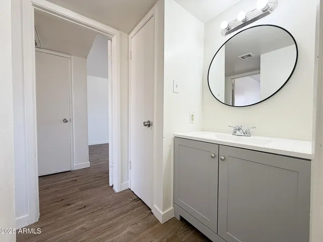 $995 | 5918 West Alice Avenue, Unit 4, Glendale, AZ 85302