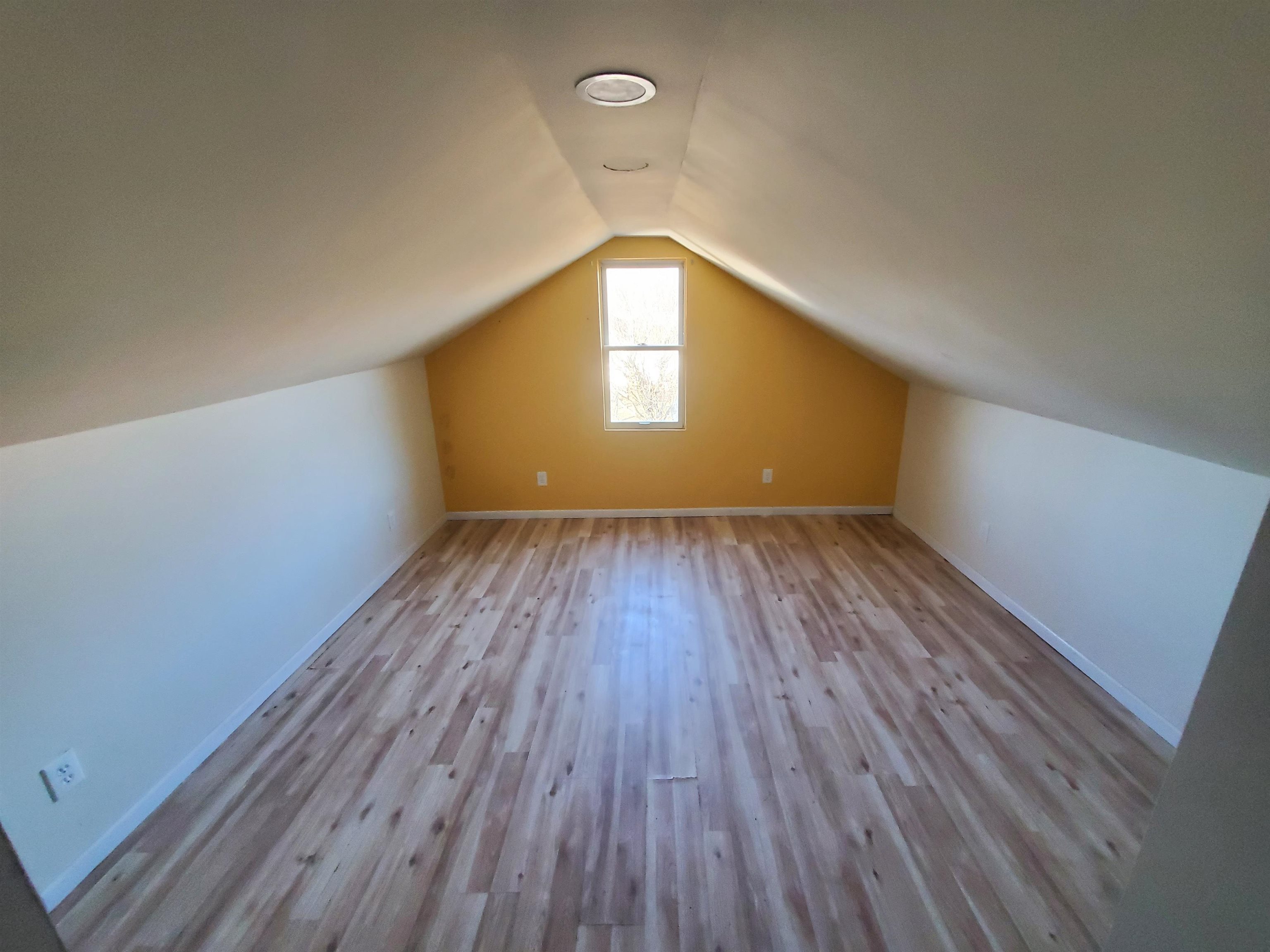 5557 East Coe Road Shepherd, MI 48883 - Photo 19 of 20