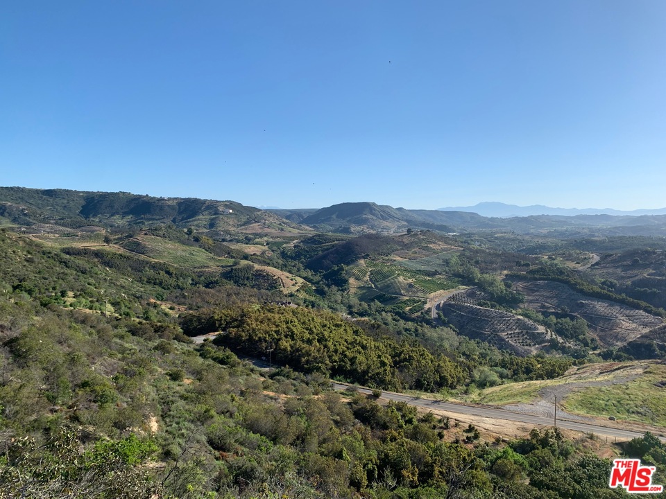 45220 Los Gatos Road Temecula, CA 92590 - Photo 1 of 18