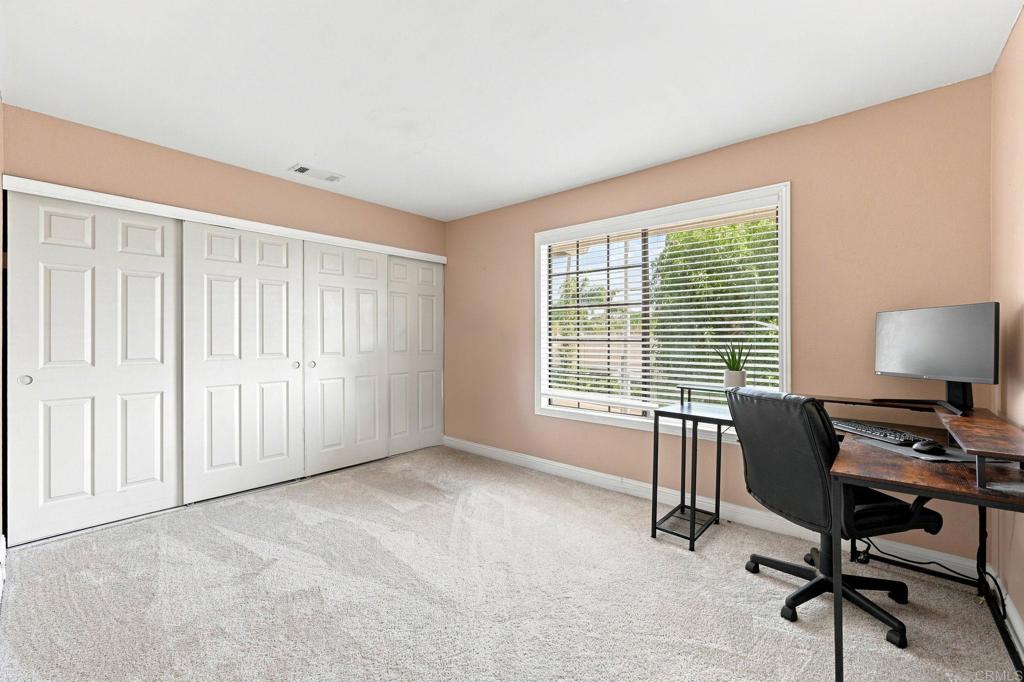 320 Grapevine Road, Unit 102 Vista, CA 92083 - Photo 18 of 22 Gallery Image 18