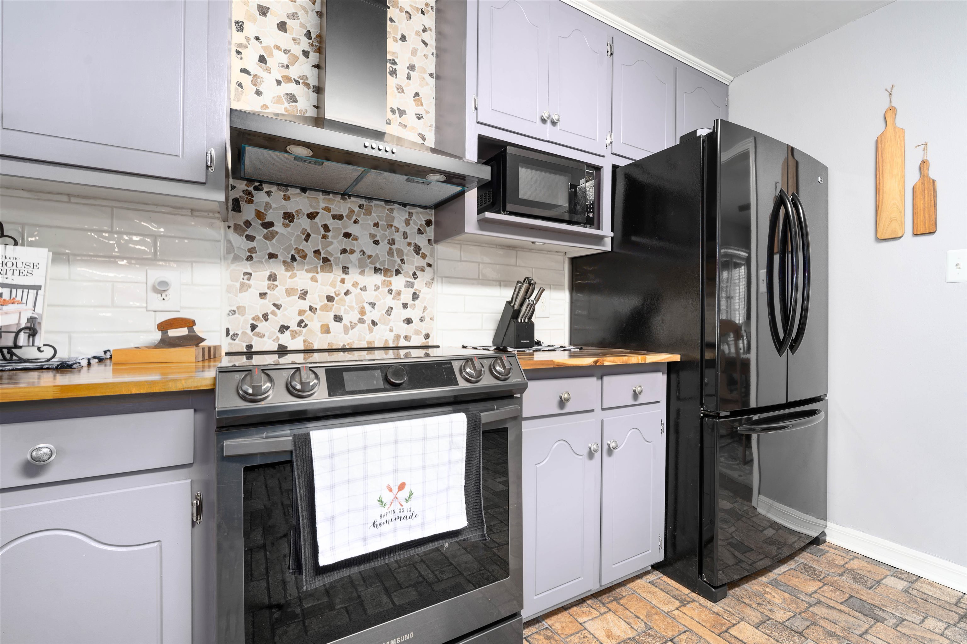 110 Lakeview Loop Daphne, AL 36526 - Photo 11 of 40 Kitchen
