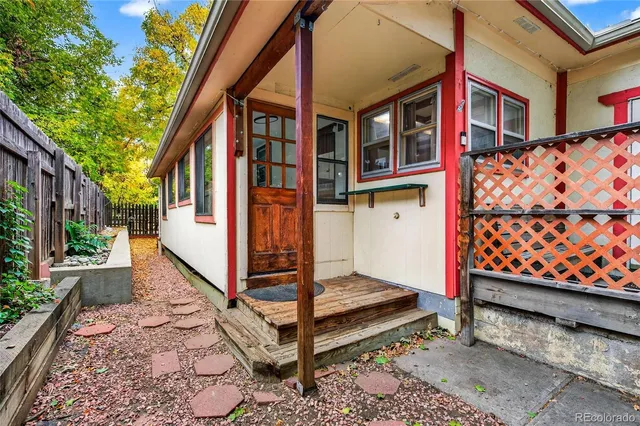 $2,925 | 5519 South Greenwood Street, Littleton, CO 80120