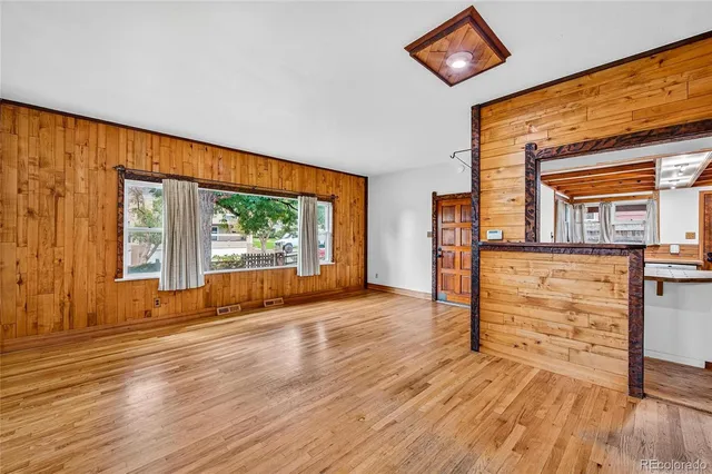 $2,925 | 5519 South Greenwood Street, Littleton, CO 80120