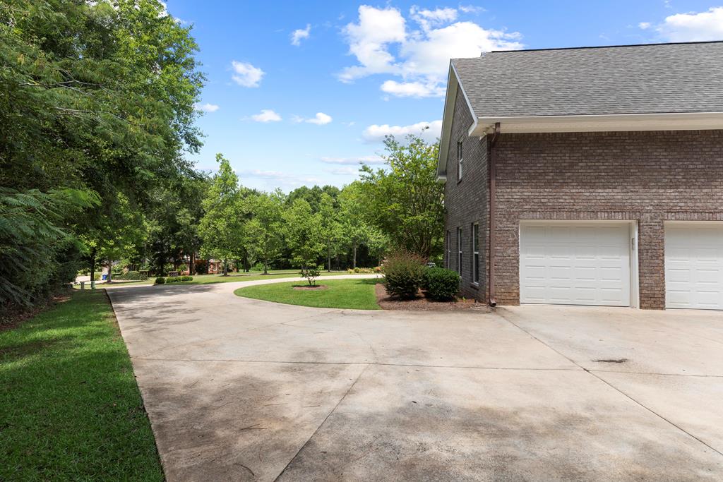 42 Hampton Way Dothan, AL 36305 - Photo 48 of 77 Gallery Image 48