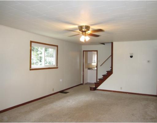 1710 Brodhead Road Coraopolis, PA 15108 - Photo 7 of 18 Living Room.