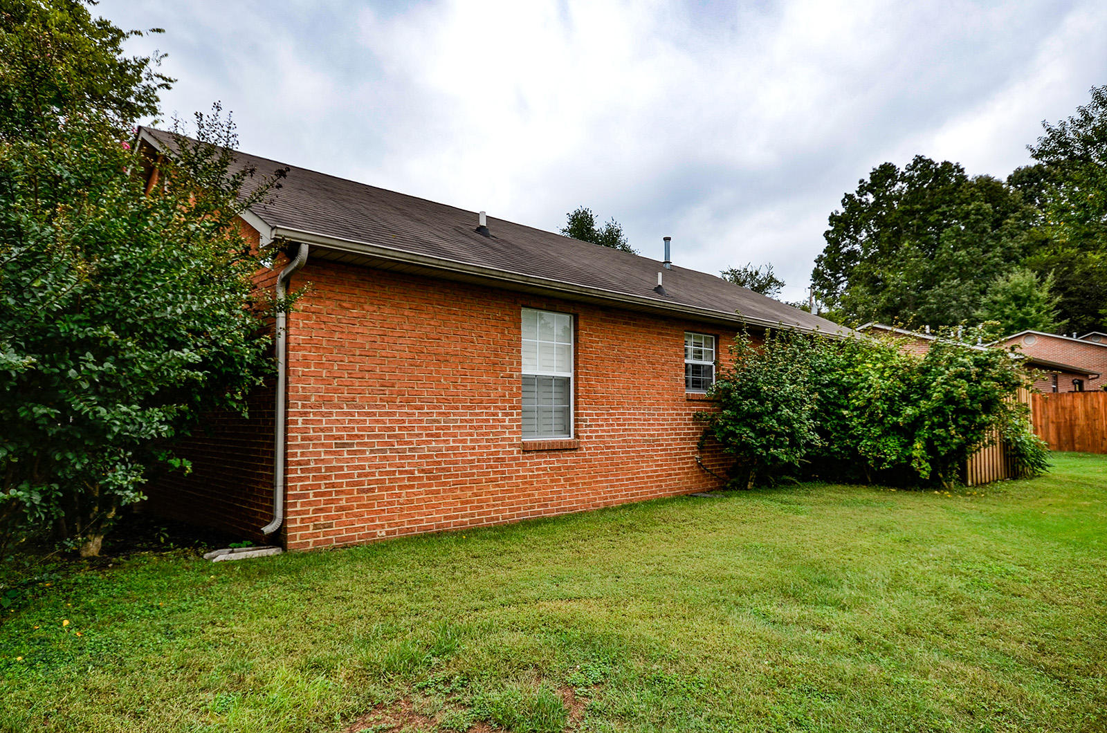 1423 Ebenezer Road Knoxville, TN 37922 - Photo 20 of 23 All Brick