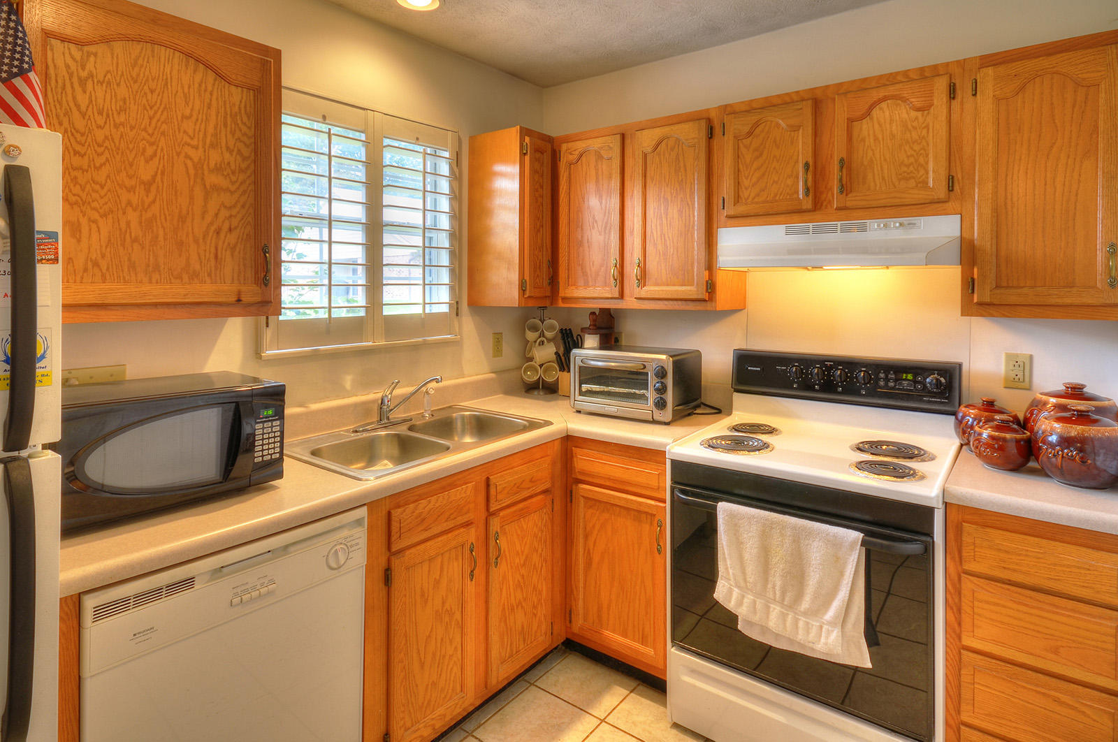 1423 Ebenezer Road Knoxville, TN 37922 - Photo 5 of 23 Kitchen