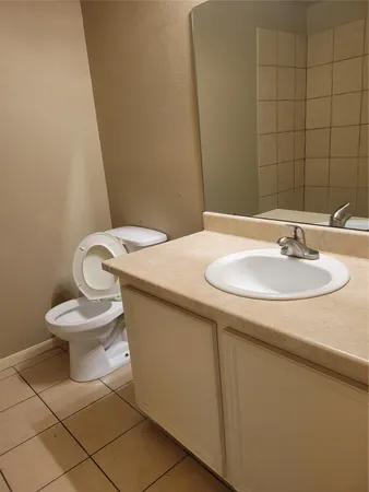 $1,880 | 4611 Knoxville Street, Unit A, Houston, TX 77051