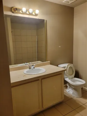 $1,880 | 4611 Knoxville Street, Unit A, Houston, TX 77051