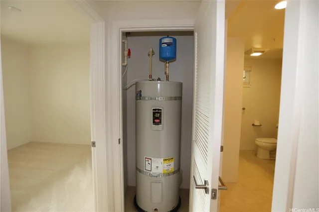 a bathroom with a toilet