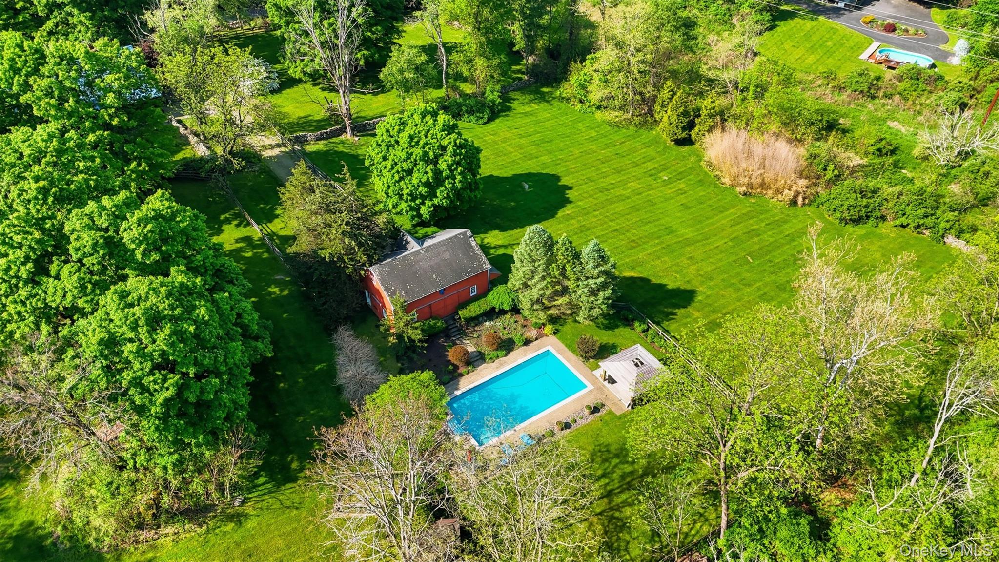 101 Drake Road Pleasant Valley, NY 12569 - Photo 7 of 47