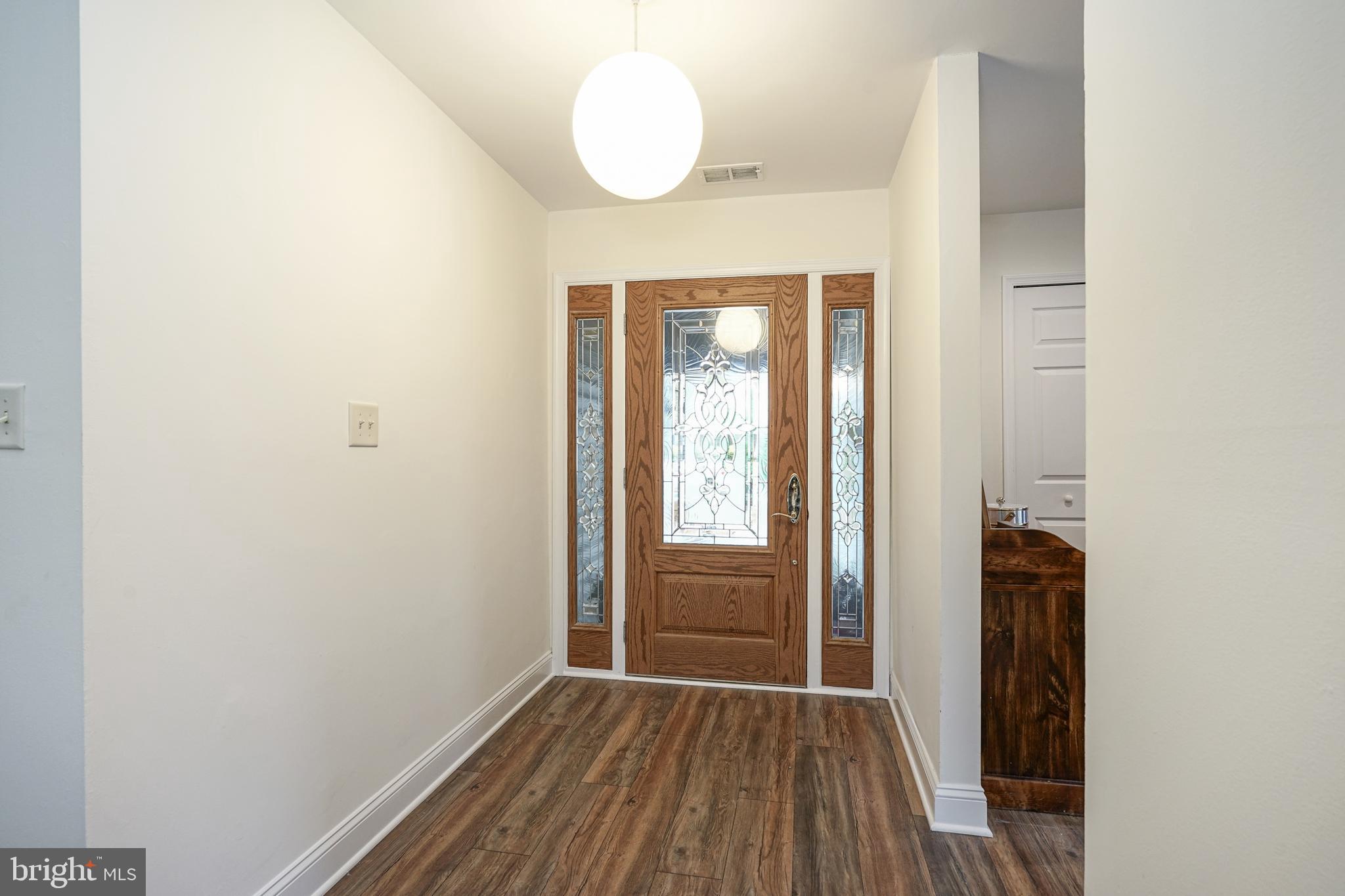 28 Merion Road Marlton, NJ 08053 - Photo 3 of 41 Gallery Image 3